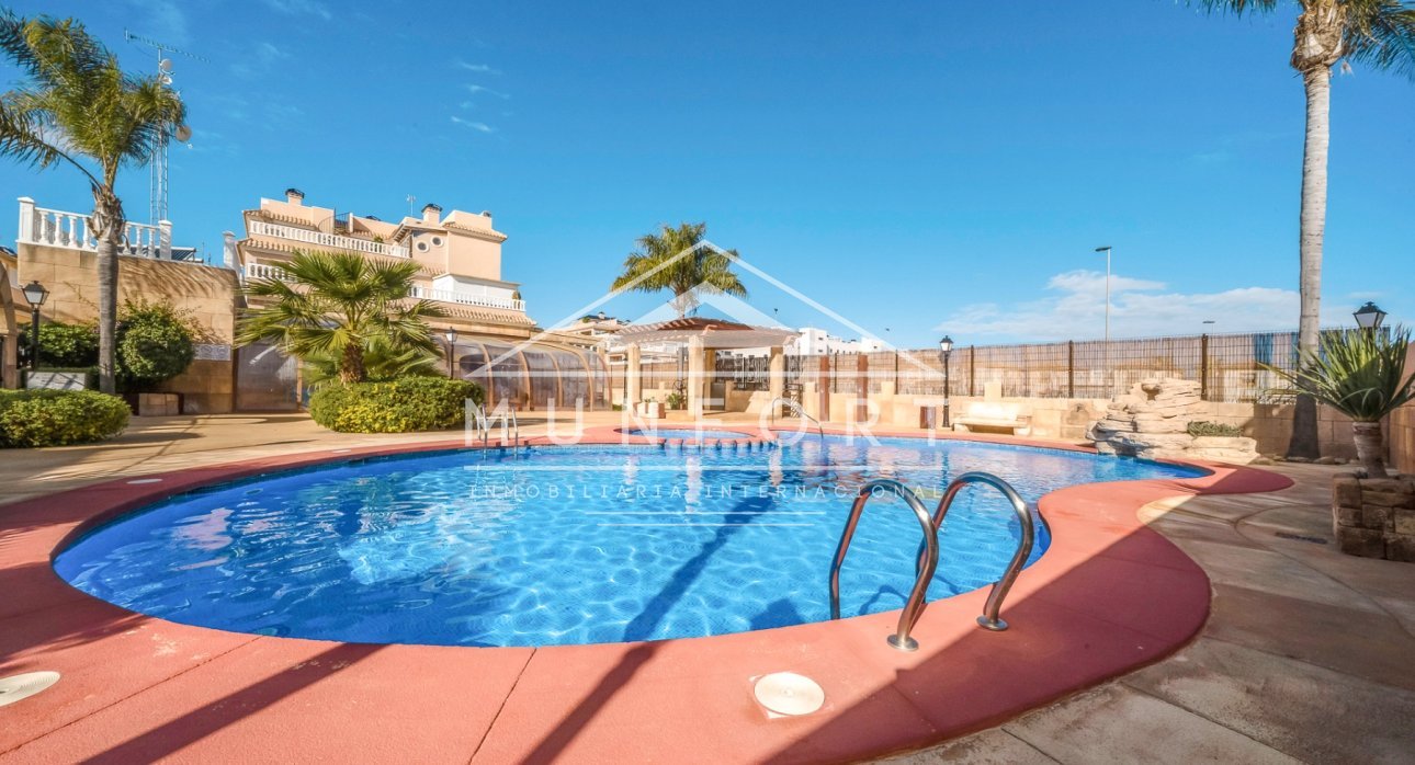 Wiederverkauf - Reihenhäuser -
Orihuela Costa - Villamartin