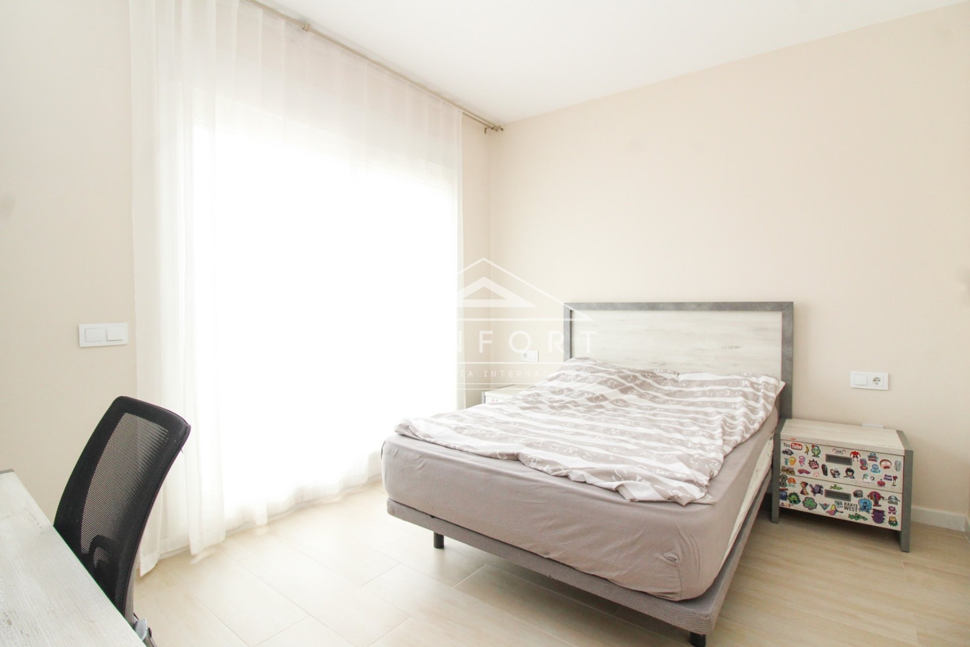 Wiederverkauf - Reihenhäuser -
Pilar de la Horadada