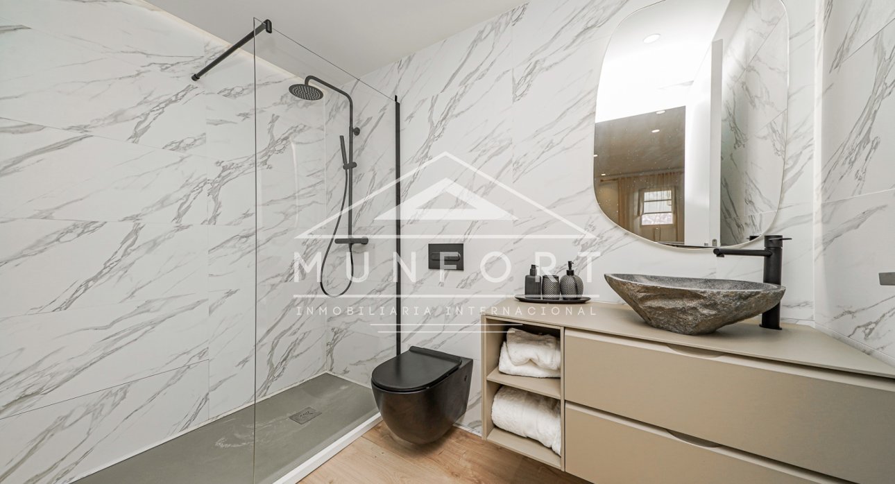 Wiederverkauf - Reihenhäuser -
Pilar de la Horadada