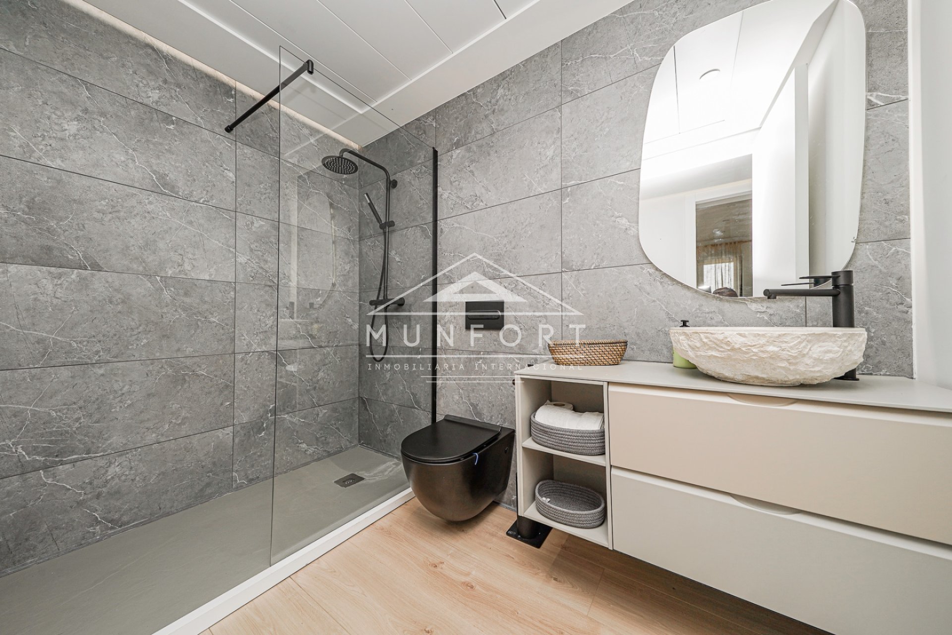 Wiederverkauf - Reihenhäuser -
Pilar de la Horadada