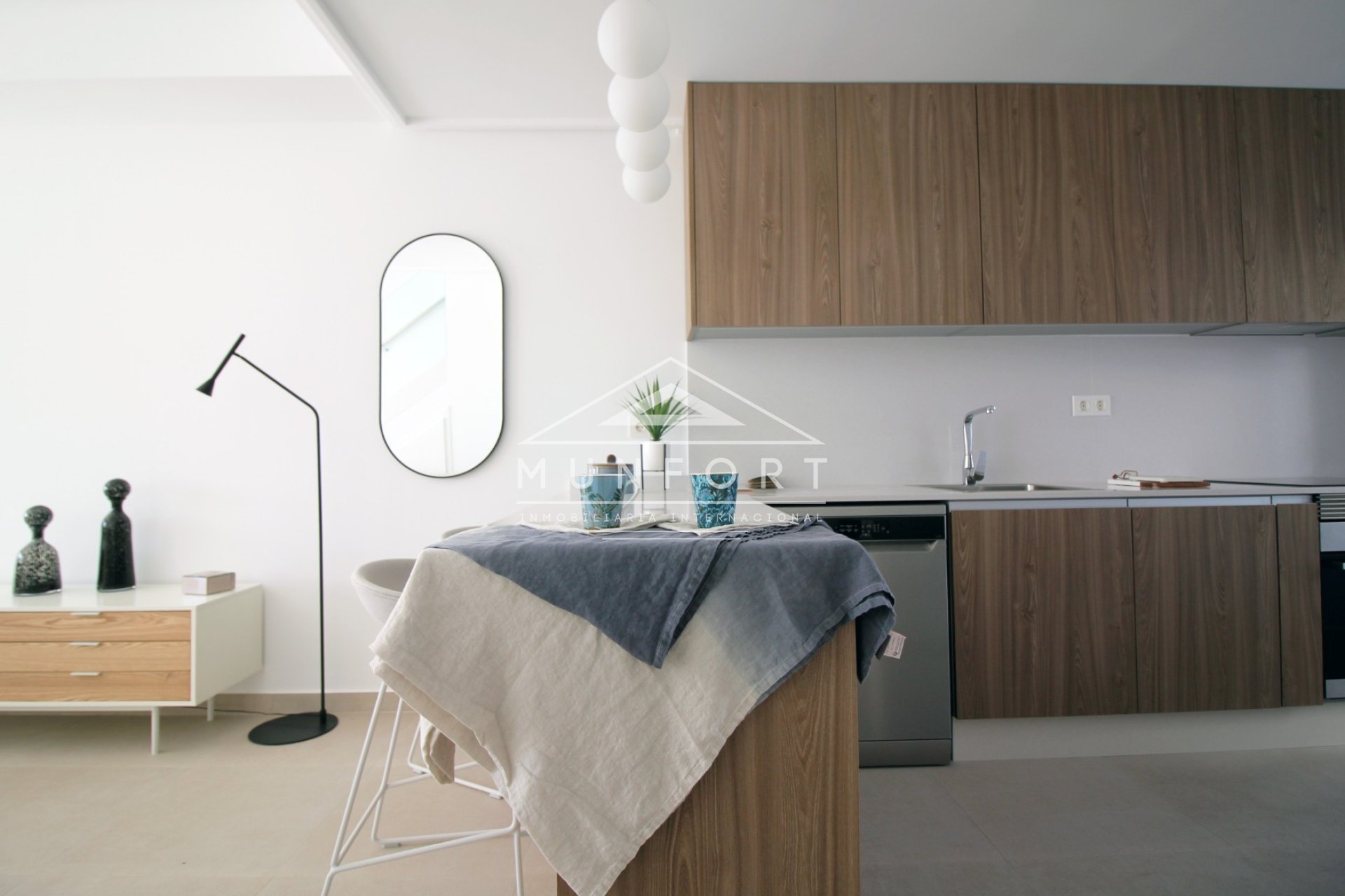 Wiederverkauf - Reihenhäuser -
Pilar de la Horadada