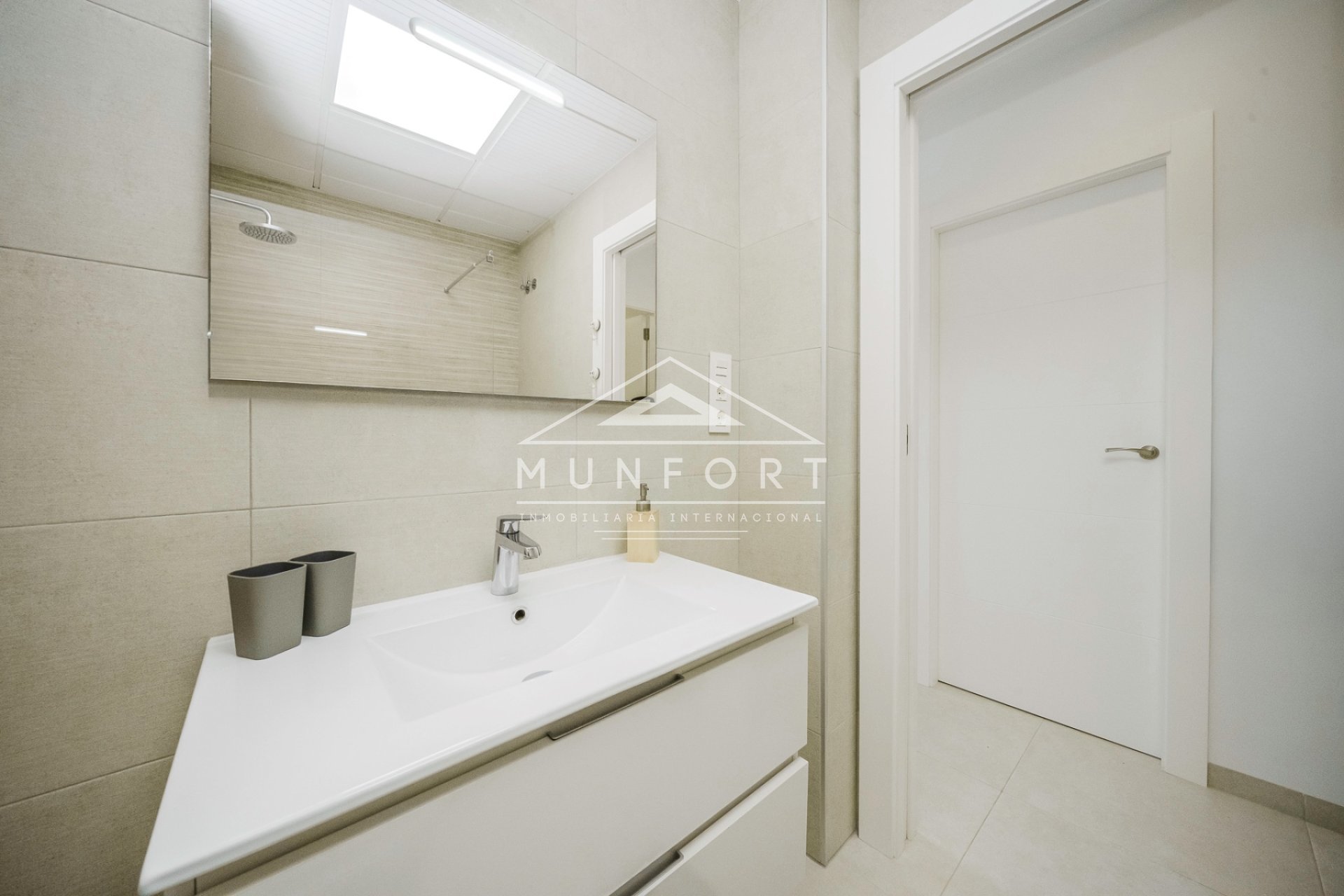 Wiederverkauf - Reihenhäuser -
Pilar de la Horadada