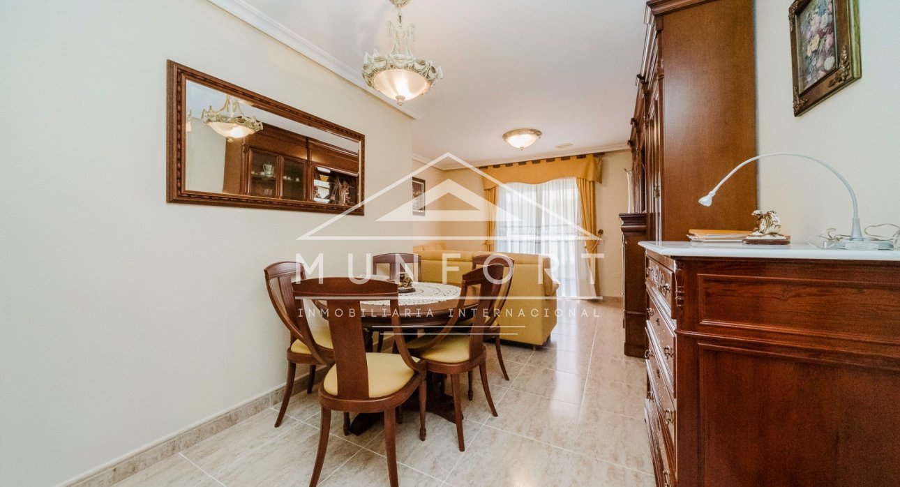 Wiederverkauf - Reihenhäuser -
Pilar de la Horadada