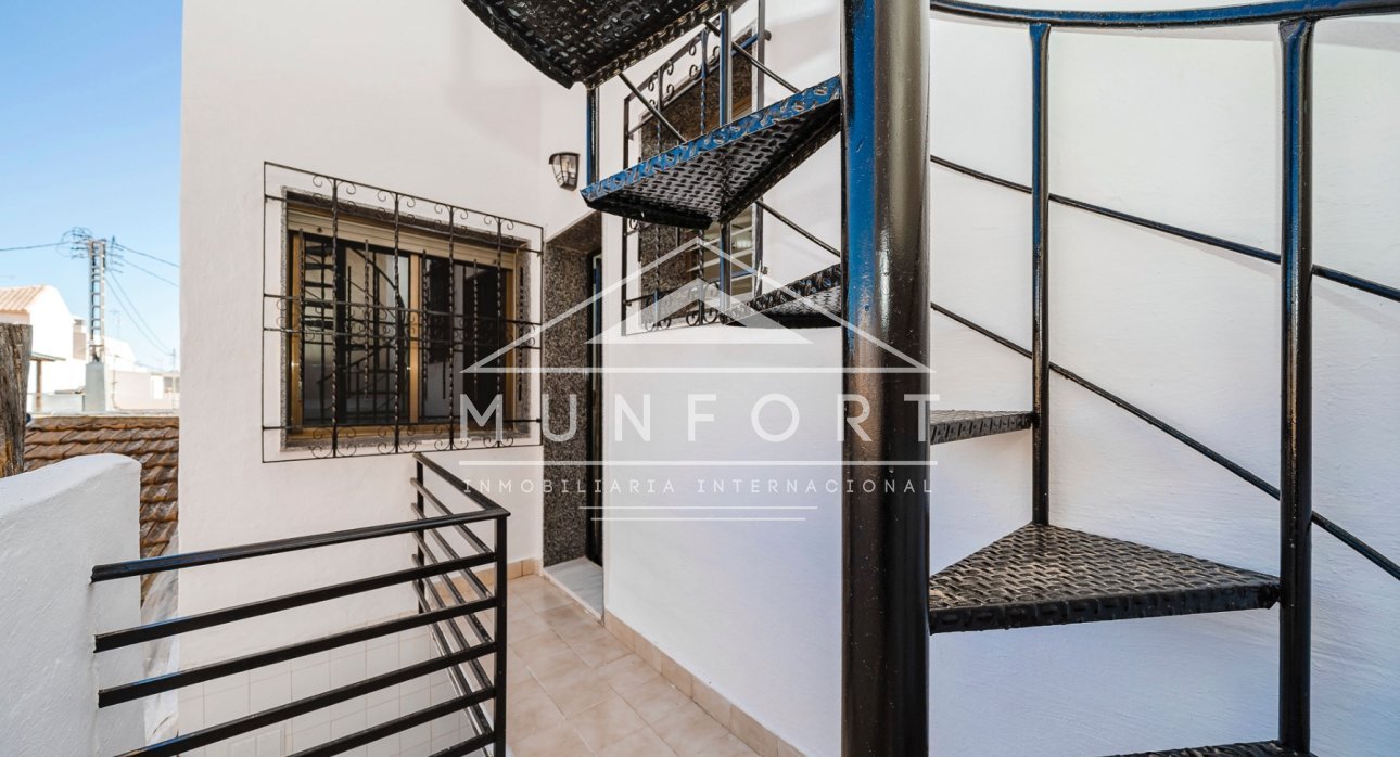 Wiederverkauf - Reihenhäuser -
Pilar de la Horadada