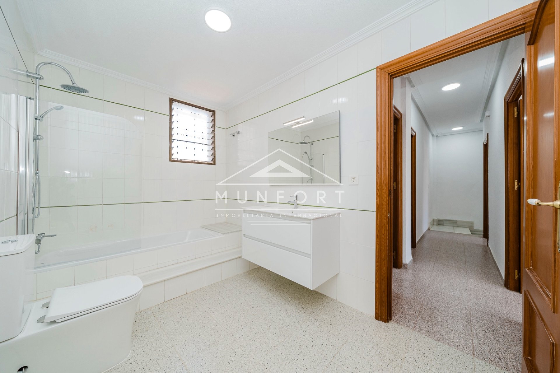 Wiederverkauf - Reihenhäuser -
Pilar de la Horadada