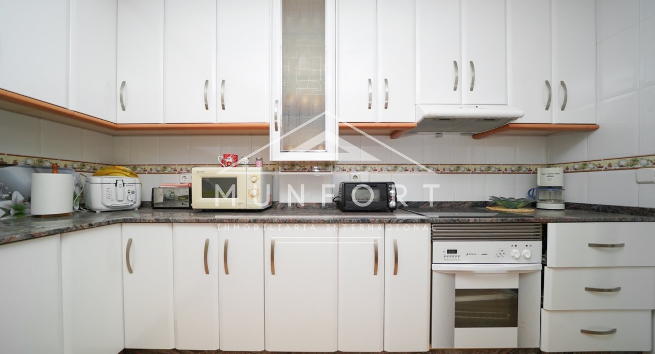 Wiederverkauf - Reihenhäuser -
San Pedro del Pinatar