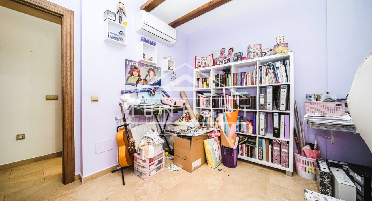 Wiederverkauf - Reihenhäuser -
San Pedro del Pinatar