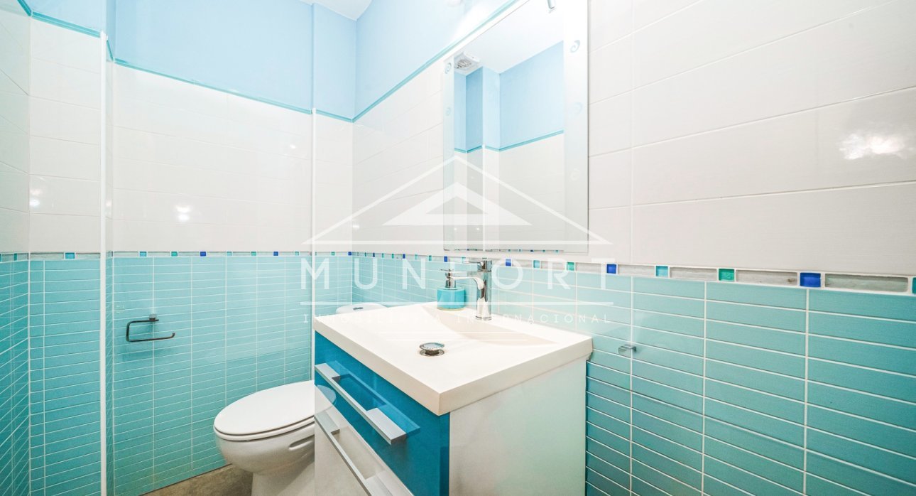 Wiederverkauf - Reihenhäuser -
San Pedro del Pinatar