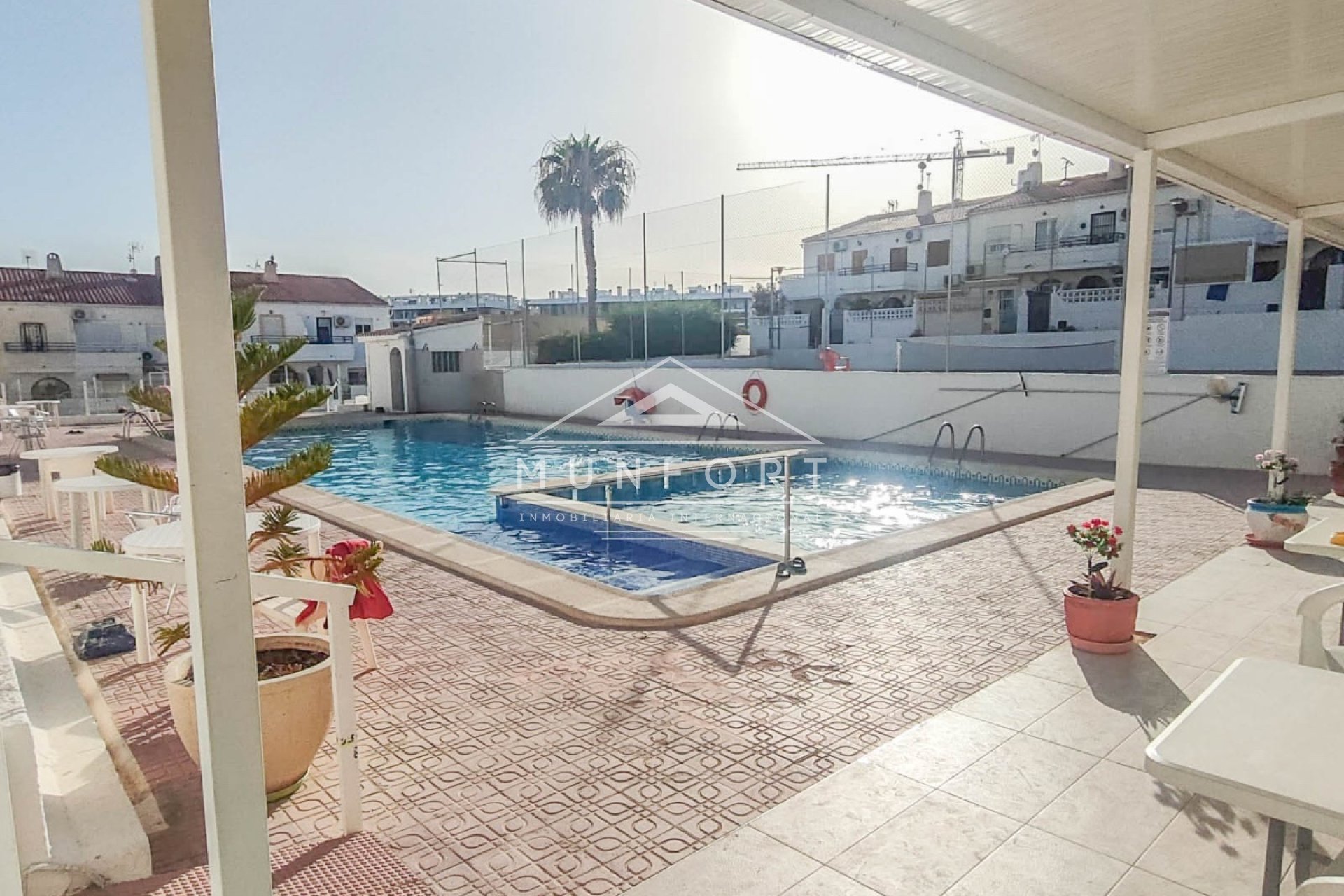 Wiederverkauf - Reihenhäuser -
Torrevieja - Cabo Cervera - Torrevieja