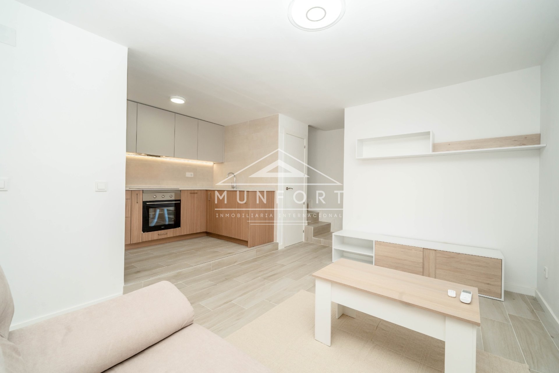 Wiederverkauf - Reihenhäuser -
Torrevieja - Cabo Cervera - Torrevieja