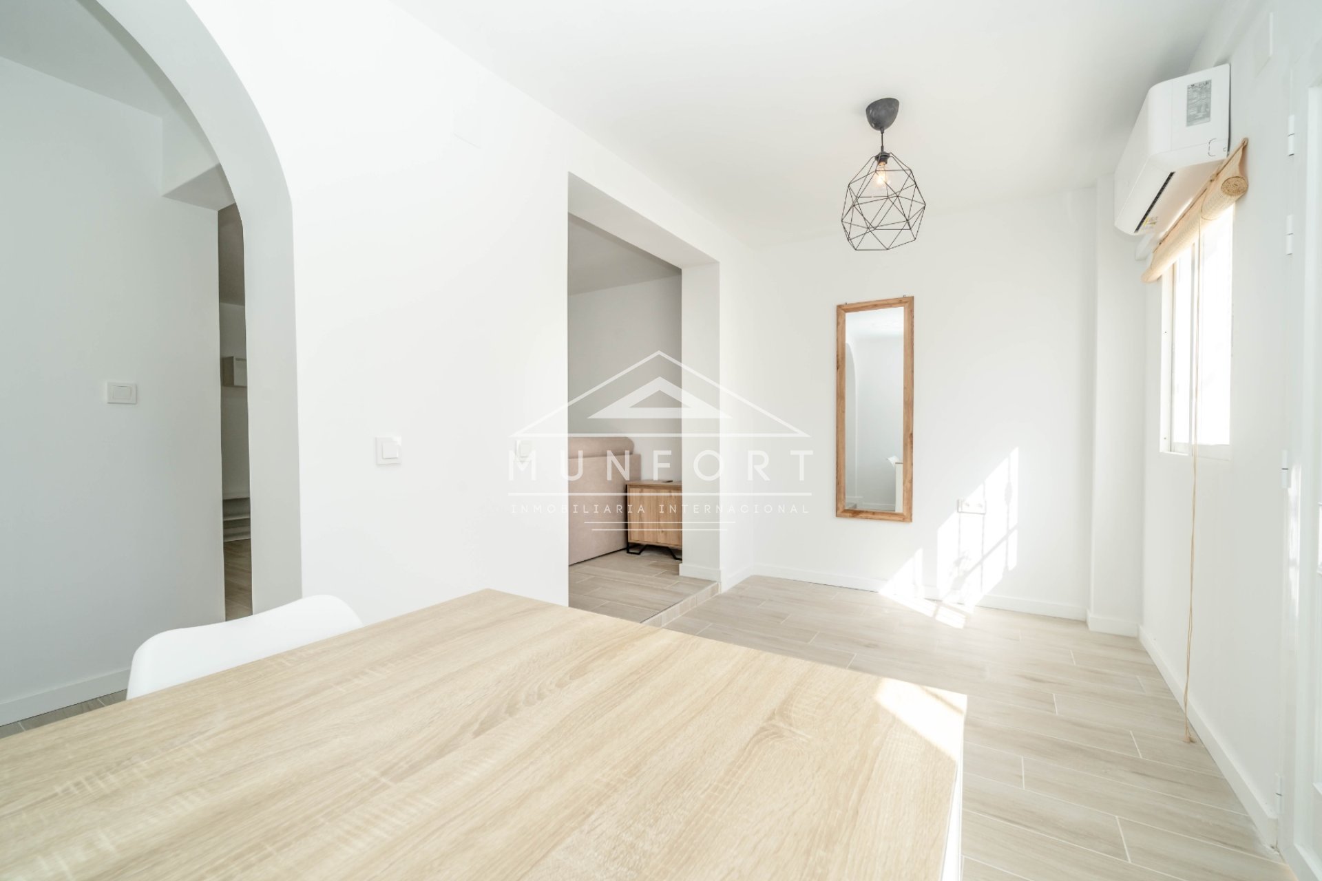 Wiederverkauf - Reihenhäuser -
Torrevieja - Cabo Cervera - Torrevieja