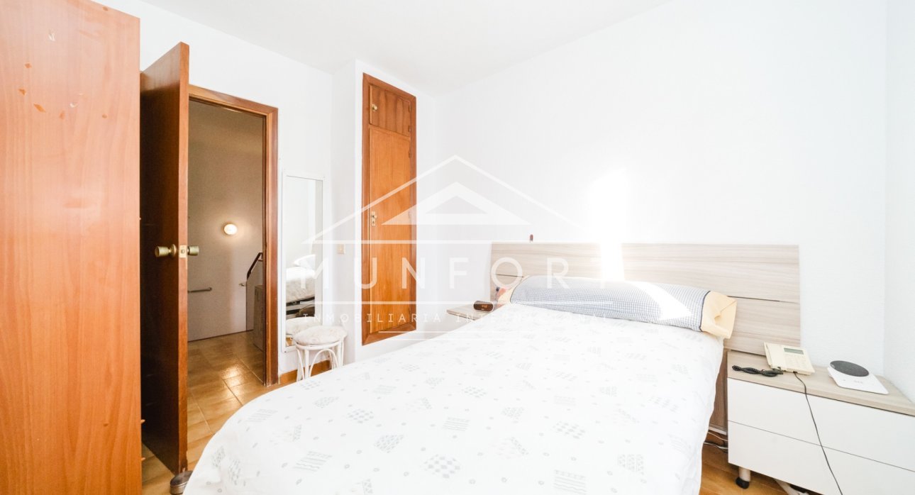 Wiederverkauf - Reihenhäuser -
Torrevieja - Nueva Torrevieja