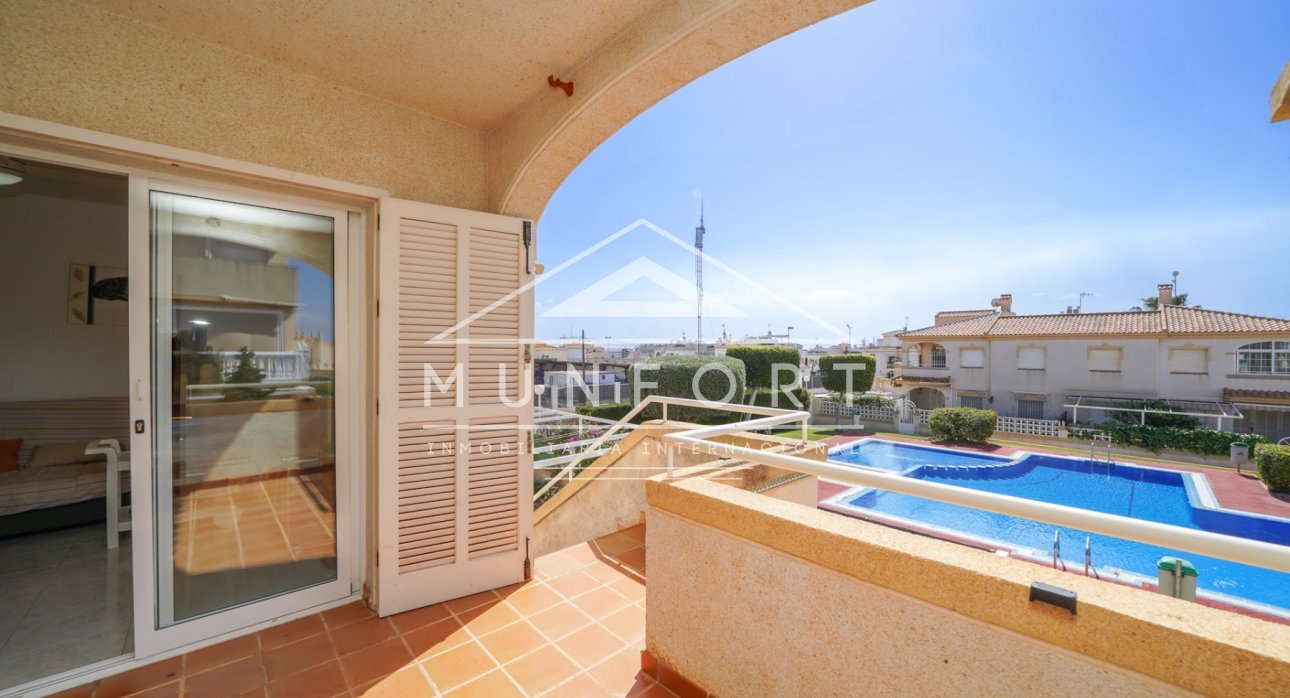 Wiederverkauf - Reihenhäuser -
Torrevieja
