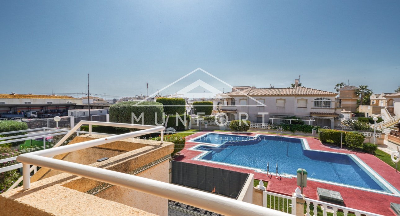 Wiederverkauf - Reihenhäuser -
Torrevieja