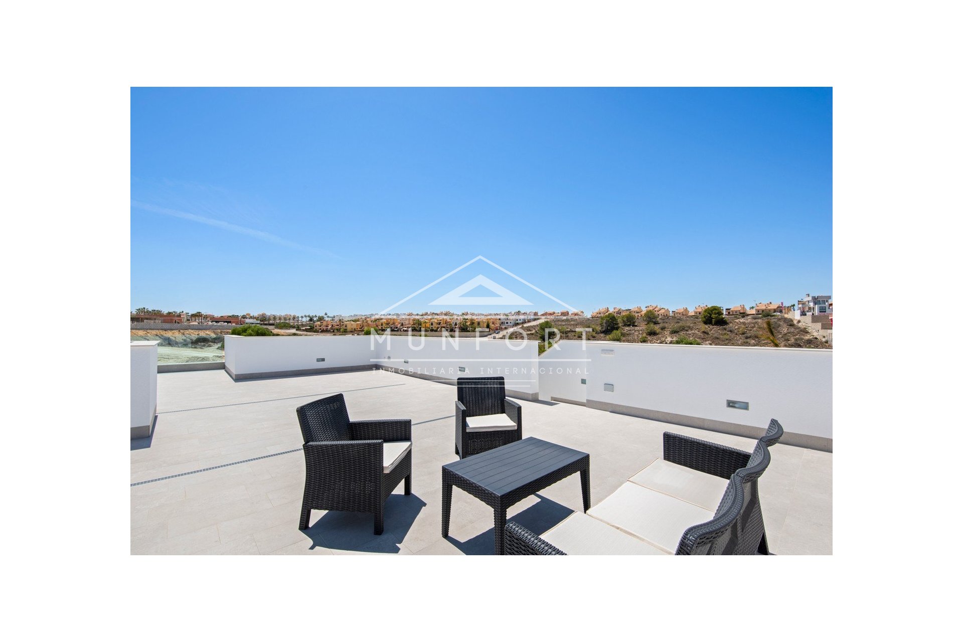 Wiederverkauf - Villen -
Algorfa