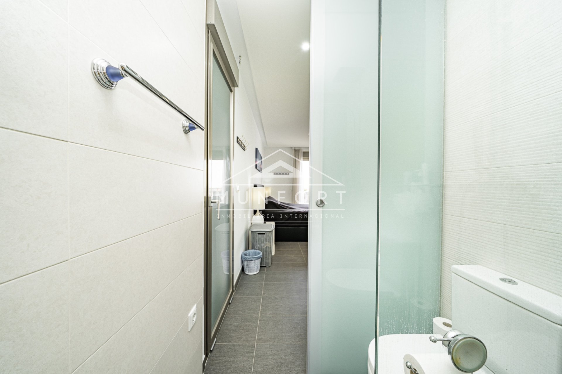 Wiederverkauf - Villen -
Benijófar