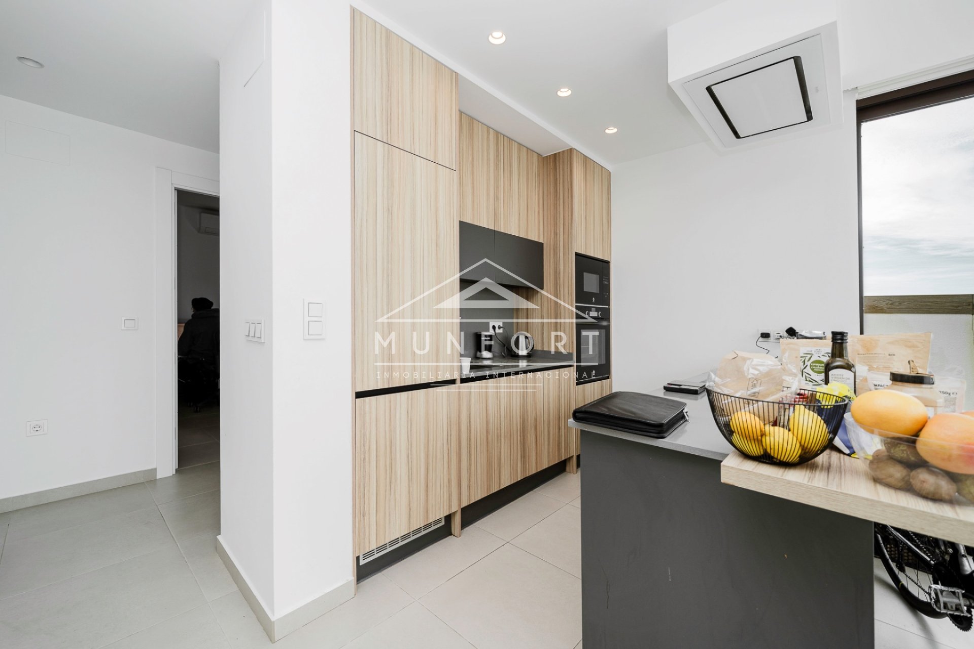 Wiederverkauf - Villen -
Benijófar