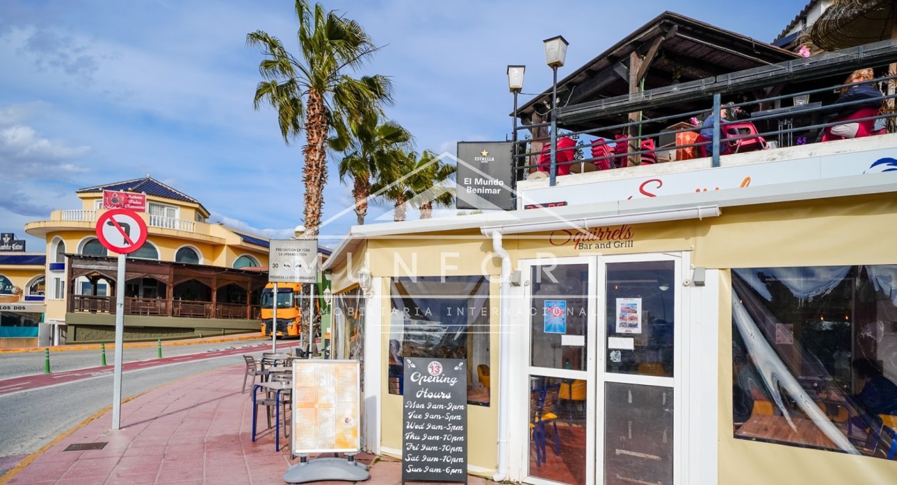 Wiederverkauf - Villen -
Benijófar