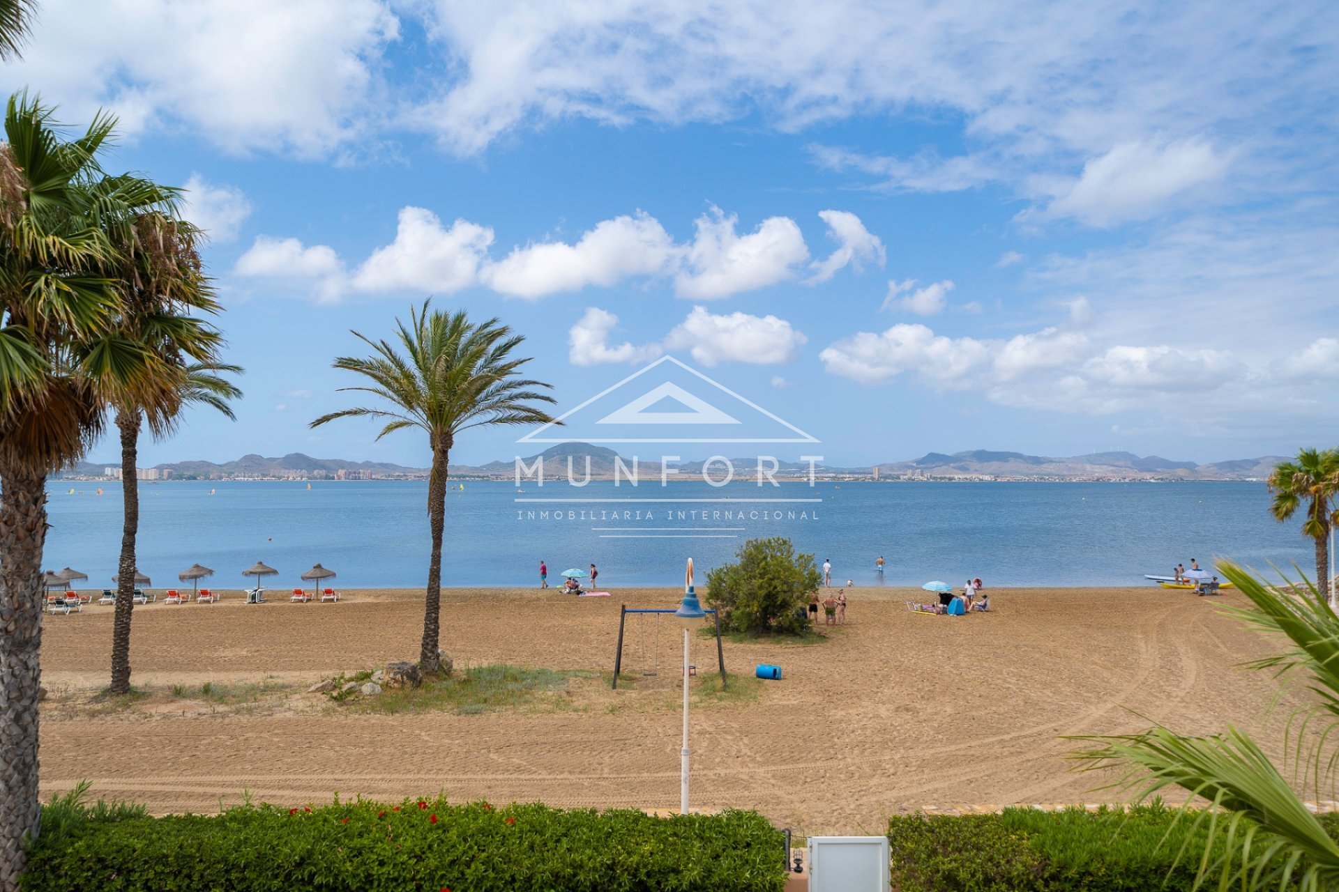 Wiederverkauf - Villen -
La Manga