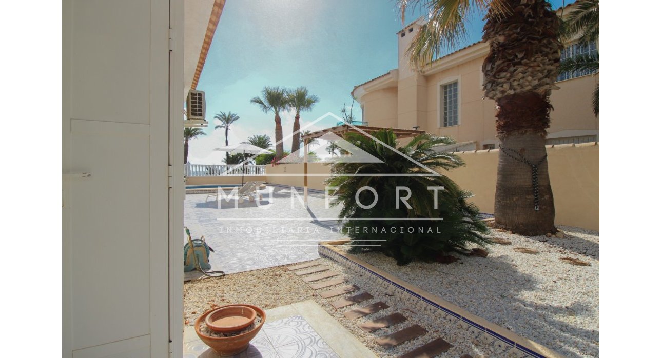 Wiederverkauf - Villen -
Los Urrutias - Estrella del Mar