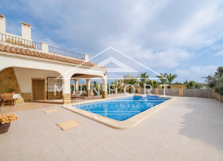 Wiederverkauf - Villen -
Murcia - GEA Y TRUYOLS