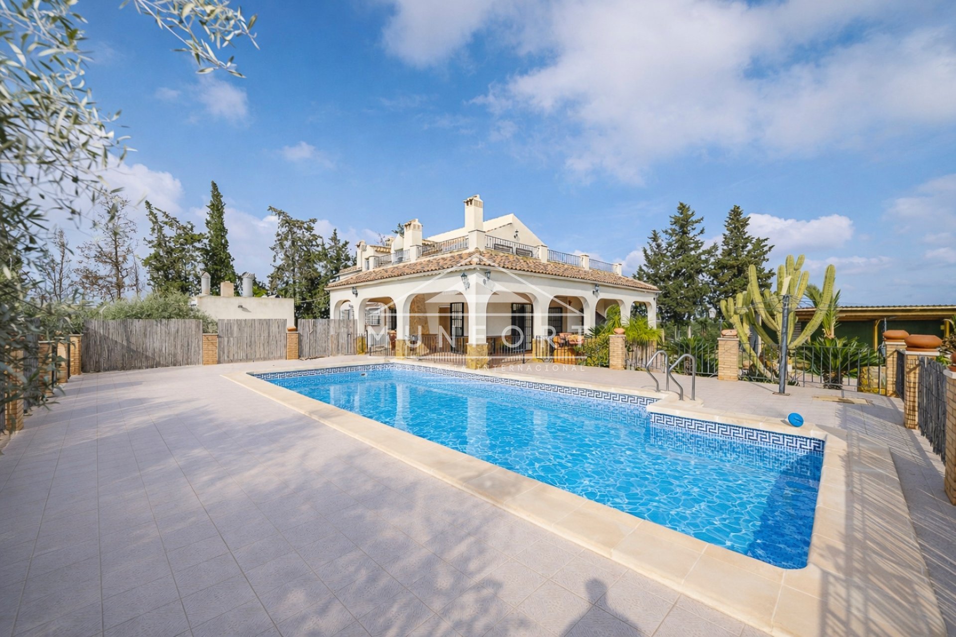 Wiederverkauf - Villen -
Murcia - GEA Y TRUYOLS