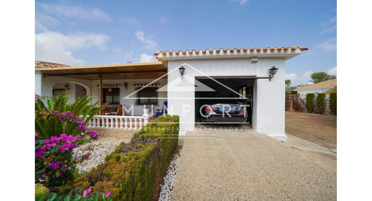 Wiederverkauf - Villen -
Orihuela Costa - Dehesa de Campoamor