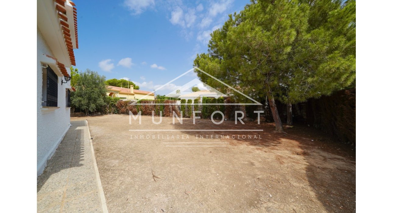 Wiederverkauf - Villen -
Orihuela Costa - Dehesa de Campoamor
