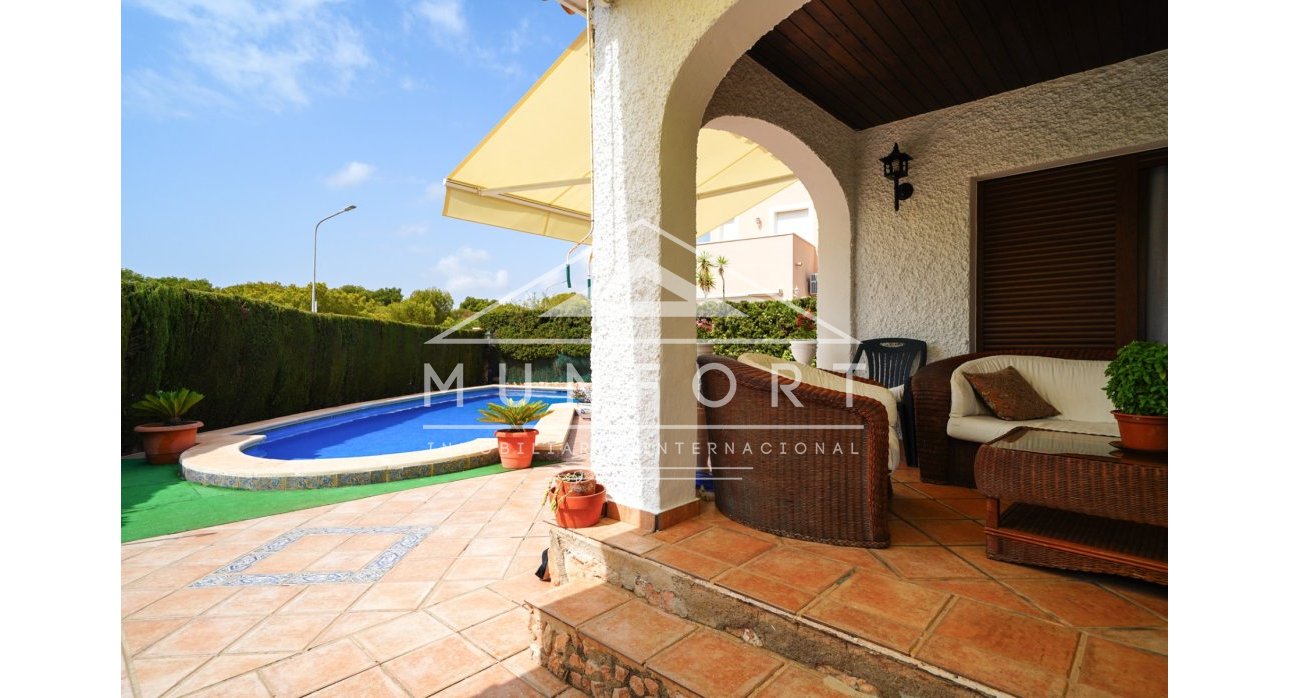 Wiederverkauf - Villen -
Orihuela Costa - Dehesa de Campoamor