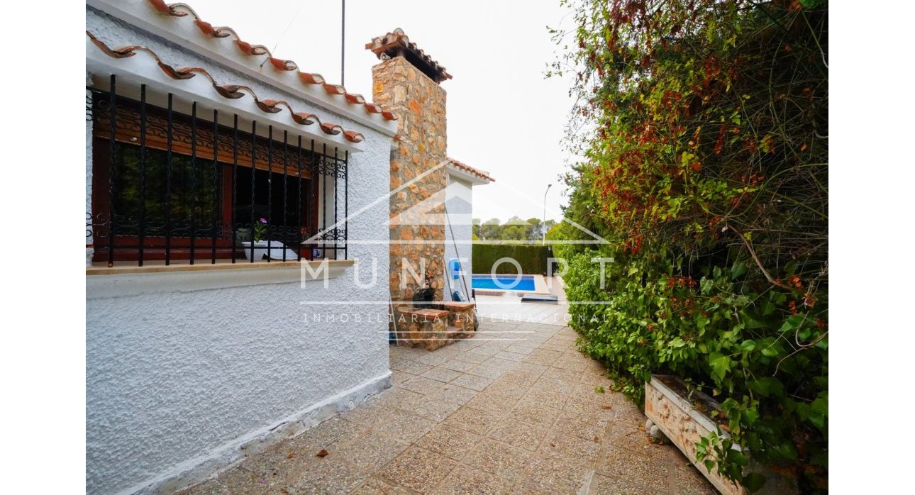 Wiederverkauf - Villen -
Orihuela Costa - Dehesa de Campoamor