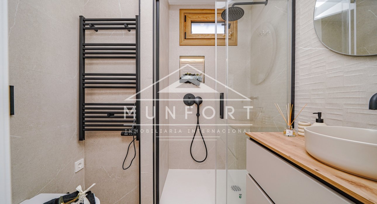 Wiederverkauf - Villen -
Orihuela Costa - Dehesa de Campoamor