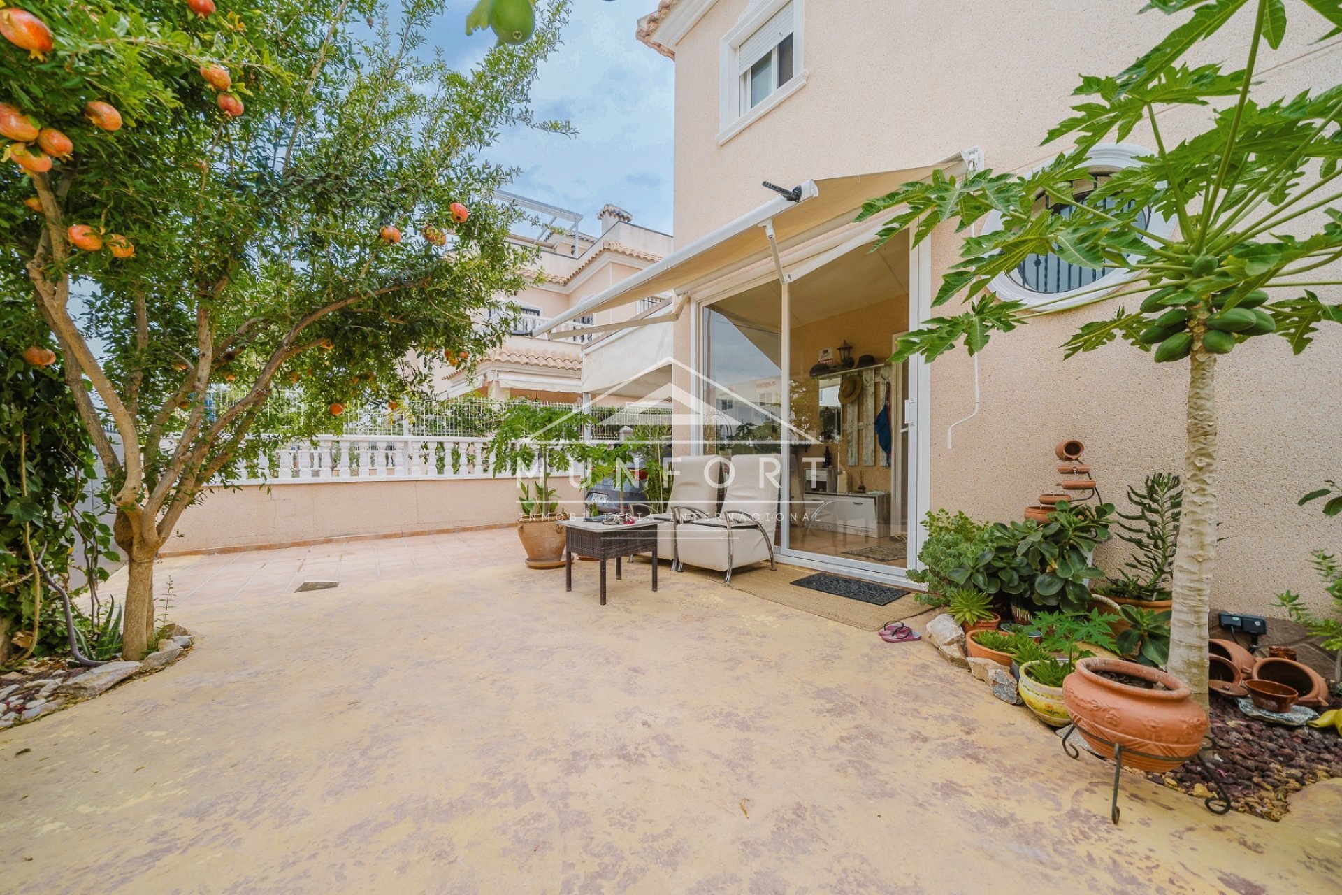 Wiederverkauf - Villen -
Orihuela Costa - La Regia