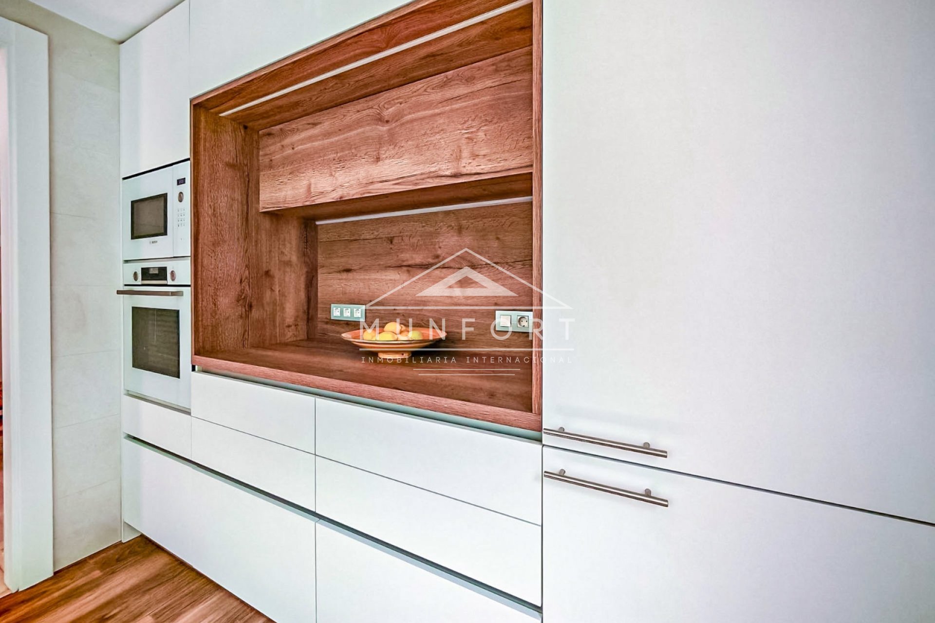 Wiederverkauf - Villen -
Orihuela Costa - Las Colinas Golf