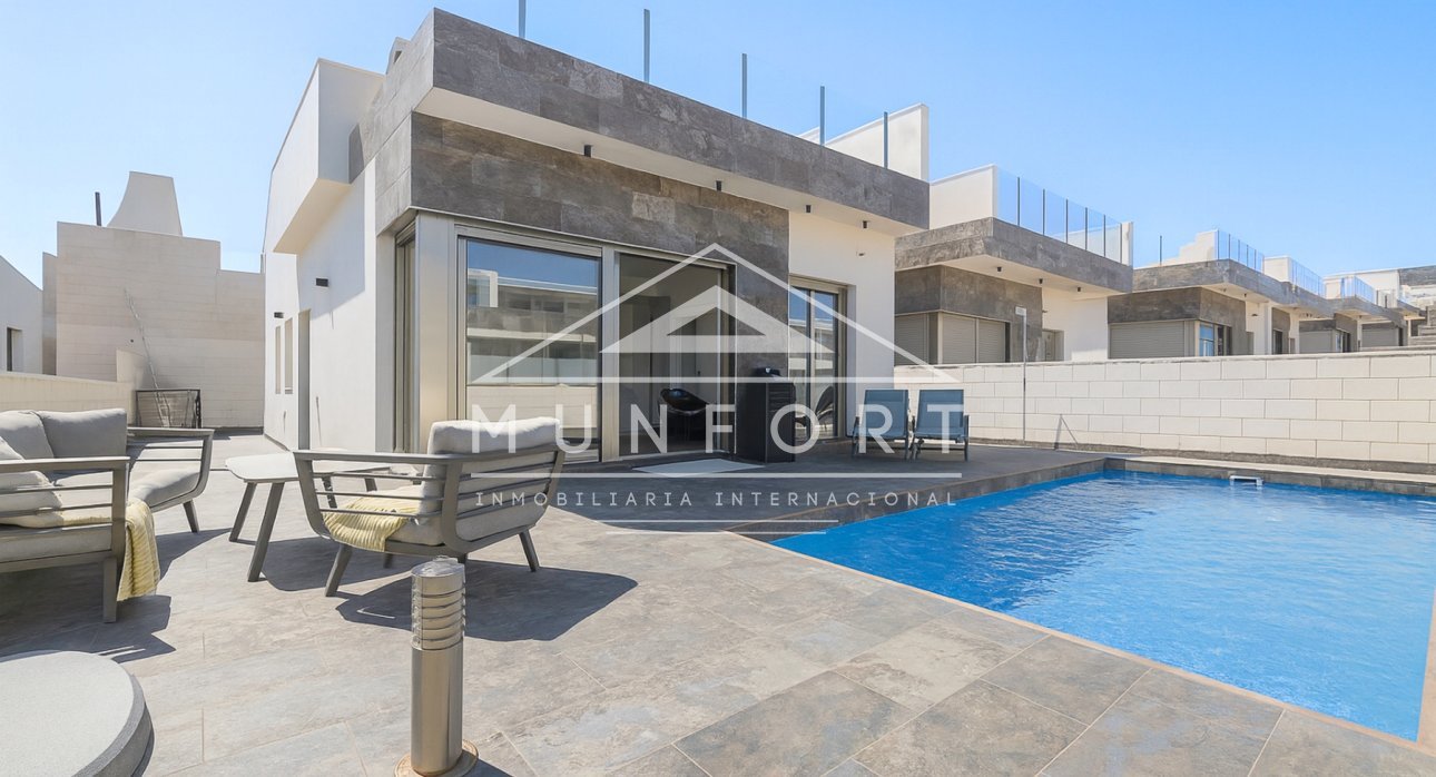 Wiederverkauf - Villen -
Orihuela Costa - Villamartín