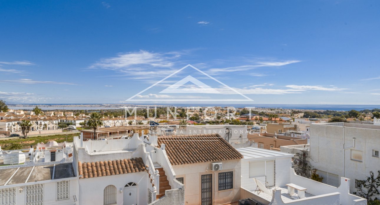 Wiederverkauf - Villen -
Orihuela Costa - Villamartín