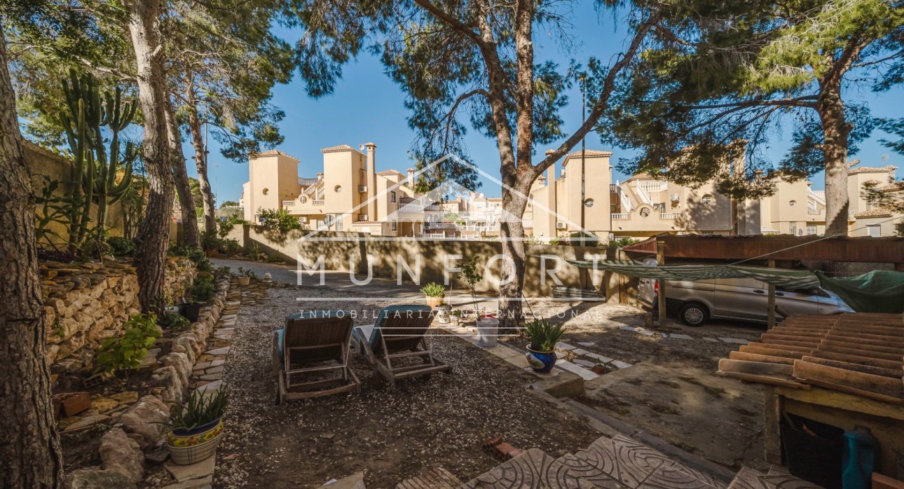 Wiederverkauf - Villen -
Orihuela Costa - Villamartin