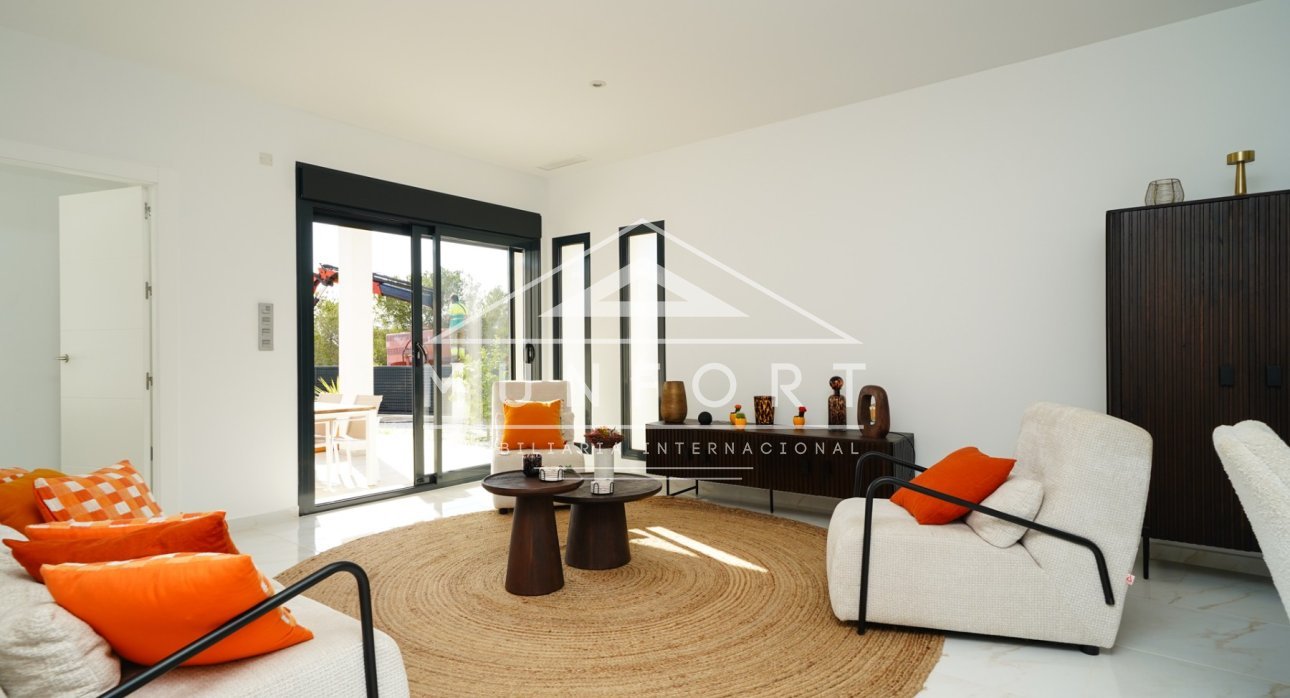 Wiederverkauf - Villen -
Pilar de la Horadada - Pinar de Campoverde