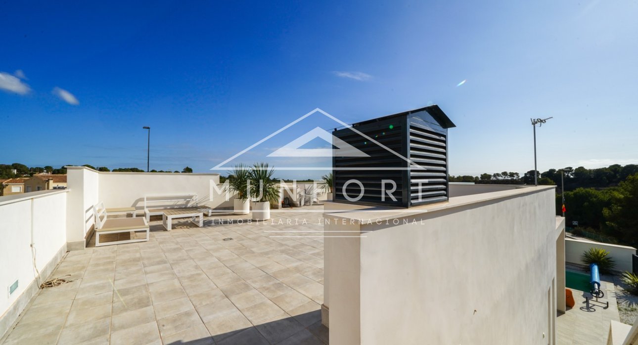 Wiederverkauf - Villen -
Pilar de la Horadada - Pinar de Campoverde