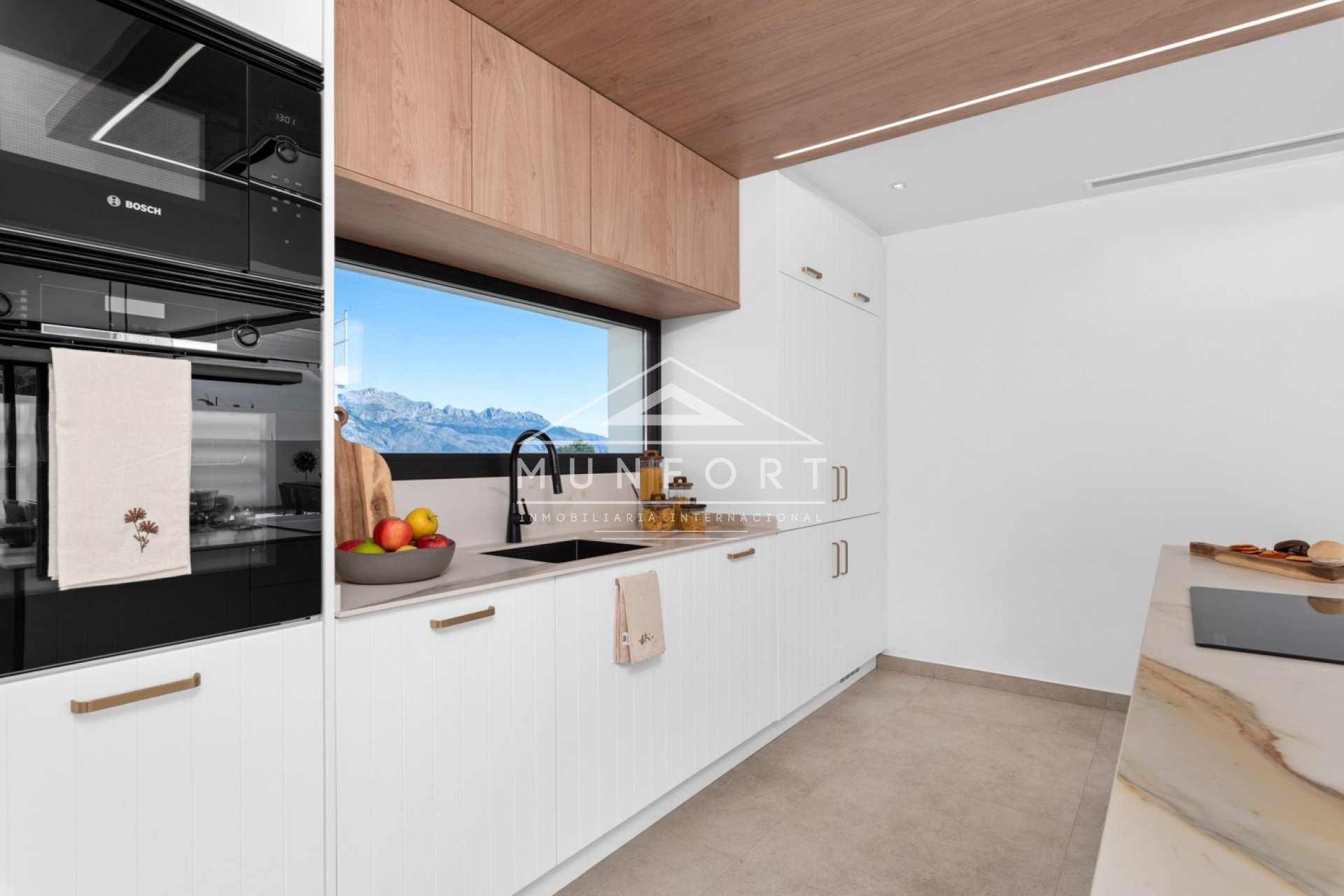 Wiederverkauf - Villen -
Polop de La Marina 