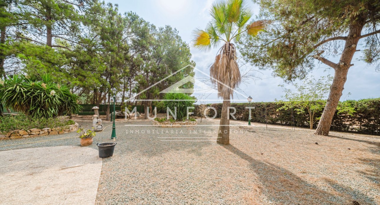 Wiederverkauf - Villen -
Pozo Estrecho