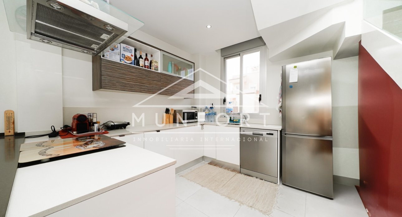 Wiederverkauf - Villen -
Rojales