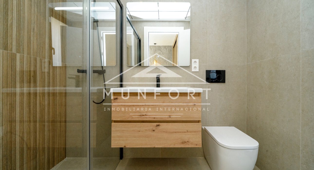 Wiederverkauf - Villen -
Rojales