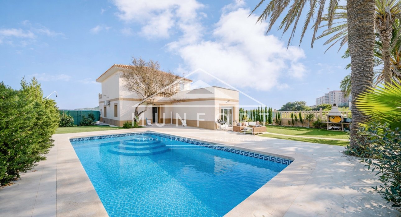 Wiederverkauf - Villen -
San Javier - La Manga del Mar Menor