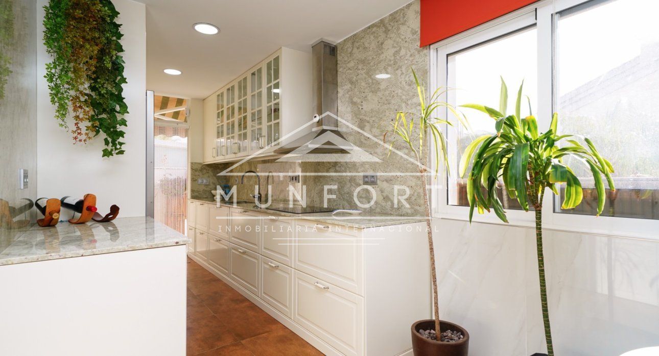 Wiederverkauf - Villen -
San Javier