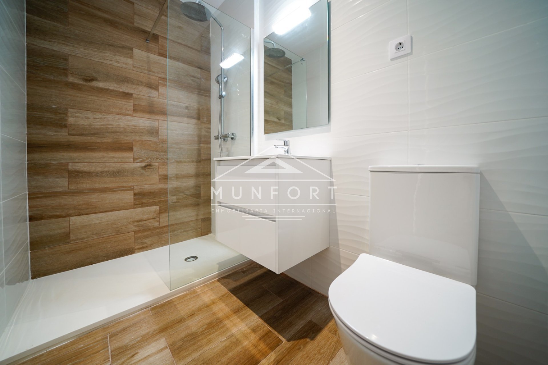 Wiederverkauf - Villen -
San Javier