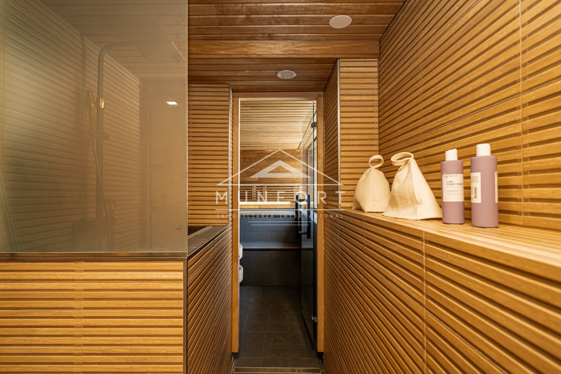 Wiederverkauf - Villen -
San Miguel de Salinas