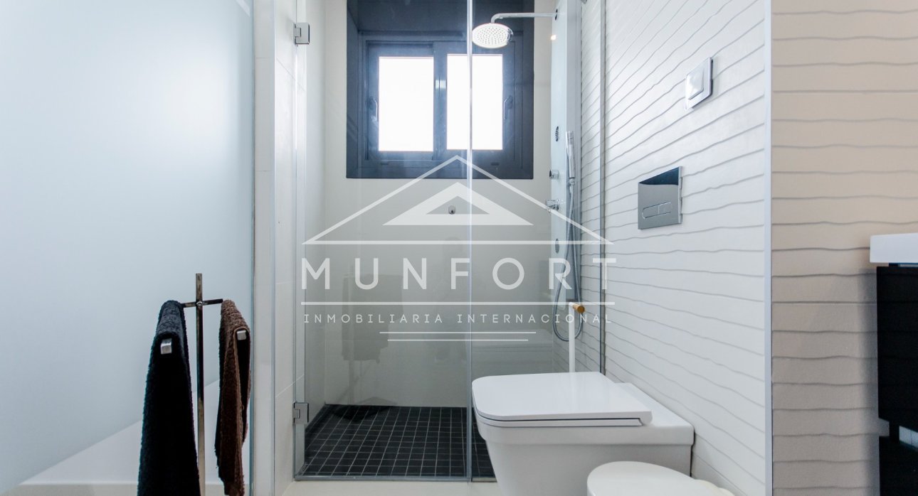 Wiederverkauf - Villen -
San Miguel de Salinas