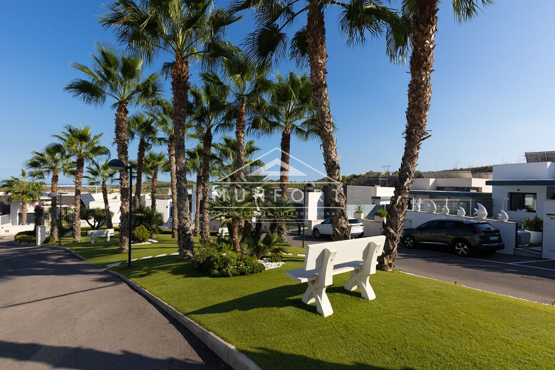 Wiederverkauf - Villen -
San Miguel de Salinas