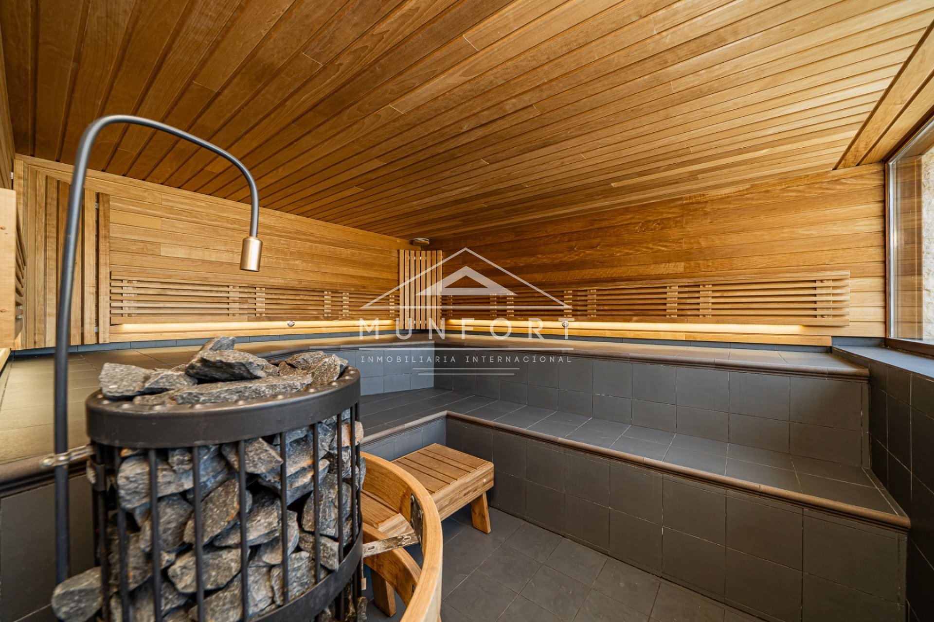 Wiederverkauf - Villen -
San Miguel de Salinas