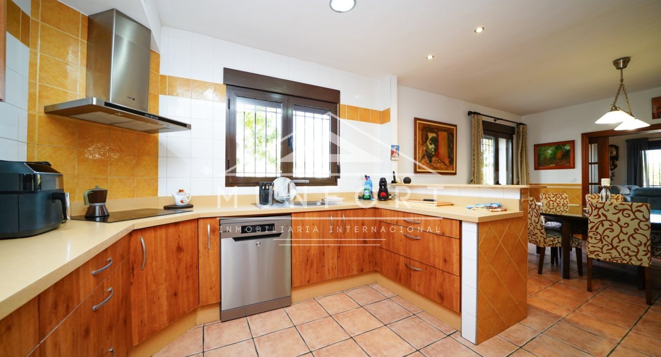 Wiederverkauf - Villen -
San Pedro del Pinatar